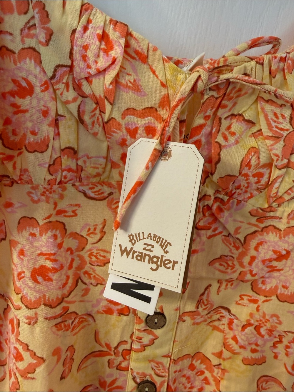 🌼Billabong x Wrangler Far Away Puff Sleeve Dress Yellow Floral Print NWT Size XS - Picture 15 of 16